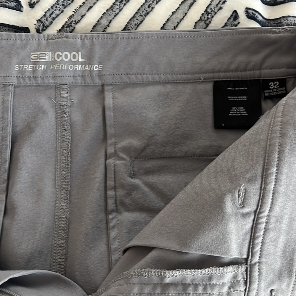 3 pairs!! 32 degrees stretch performance golf pants size 32 - Picture 4 of 5